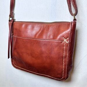 Margot New York Brown Pebbled Leather Crossbody Bag, Contrast Stitching, Boho.